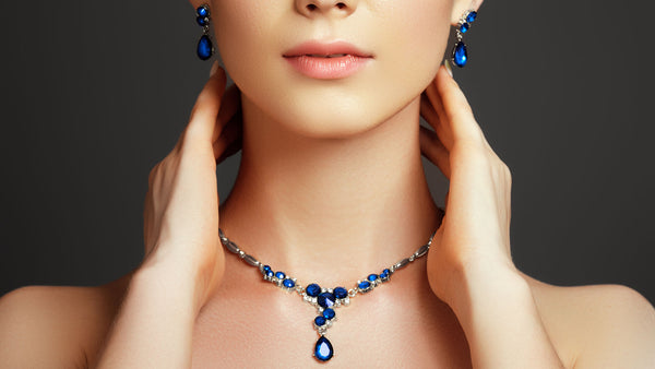 A party wear blue diamond jewellery